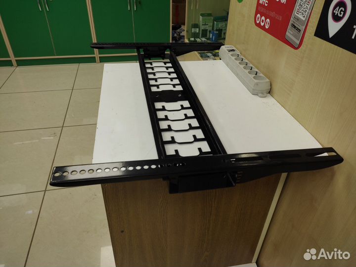 Настенный кронштейн для телевизора vesa 70x50