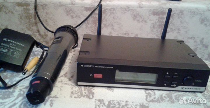 Микрофон Sennheiser(радиосистема)