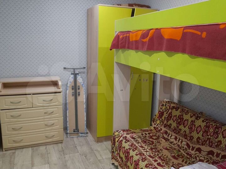 2-к. квартира, 44 м², 3/3 эт.