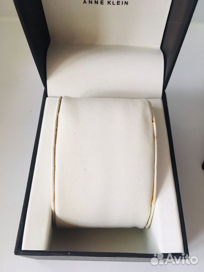 Коробка от часов Anne Klein