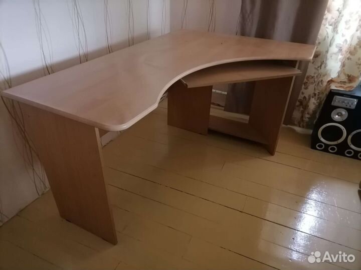 Компьютерный стол бу