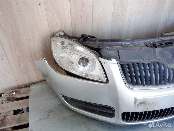 Бампер передний от Skoda Fabia 2007-2015
