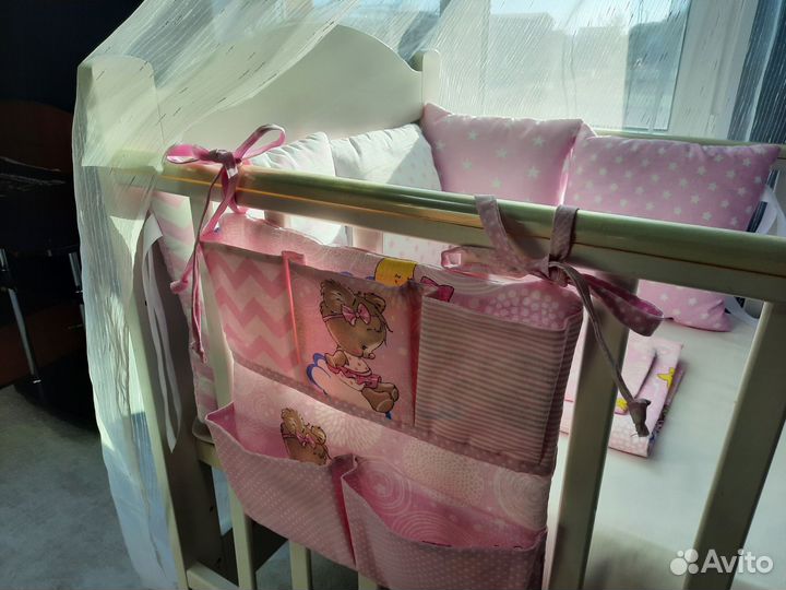 Органайзер на детскую кроватку