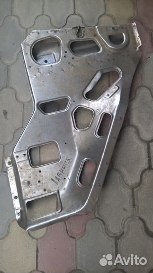 Брызговик дв лев в сб ст. обр. (лонжерон) Газель