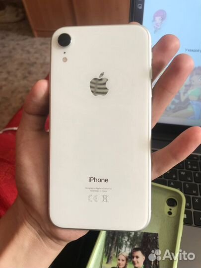 iPhone Xr, 64 ГБ