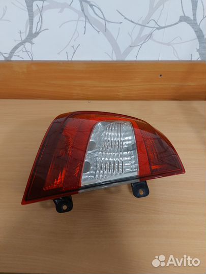 Задний Фонарь Skoda Rapid.Ориг.Ресталинг.Левый