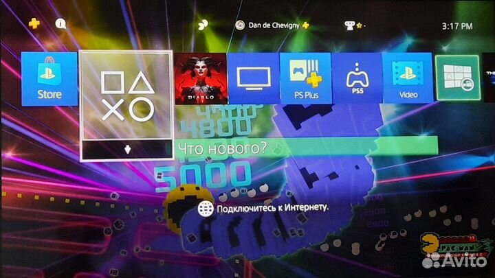 PS4 PRO с охлаждающей подстакой и аксессуарами