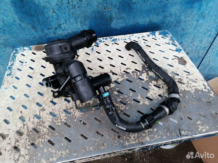 Термостат двигателя PT204 Jaguar Land Rover