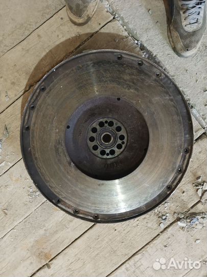 Продам маховик