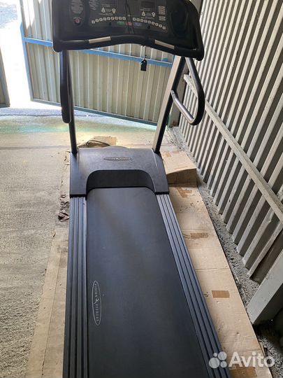 Профессиональная беговая дорожка