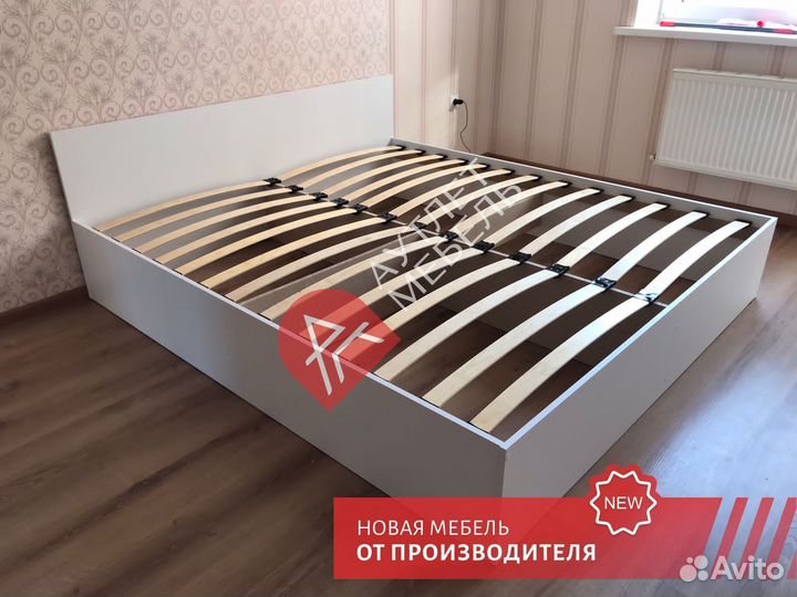 Кровать