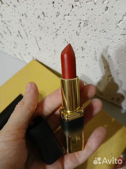 Помада givenchy, clarins, kiko, nyx, dior