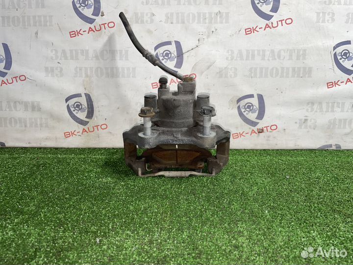 Суппорт задний левый Jeep Grand Cherokee WK2 2013г