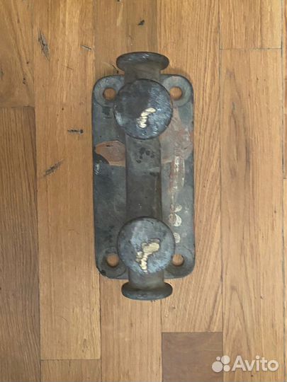 Кнехт, брноза