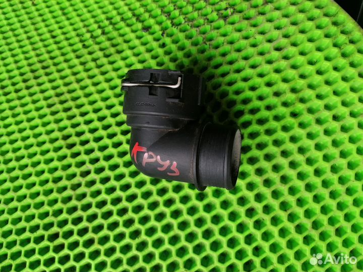 Патрубок радиатора на Chevrolet 1,8 Cruze 09-16