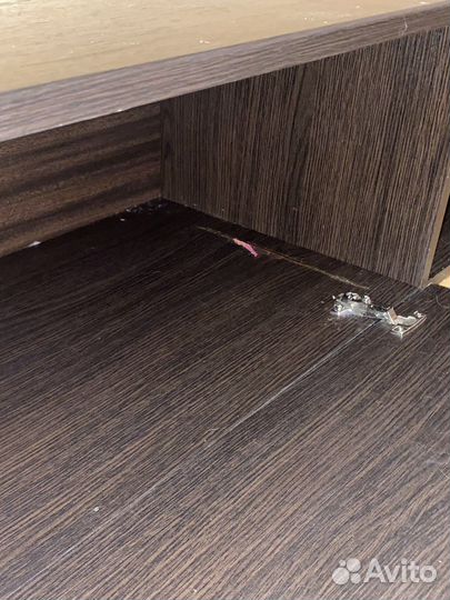 Стенка в комнату с подсветкой