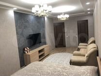 Съёмные квартиры в краснодаре. Квартиры в краснодаре. Кубанская набережная 64. 3 комнатная квартира шмидта 6. Однокомнатная квартира в краснодаре.