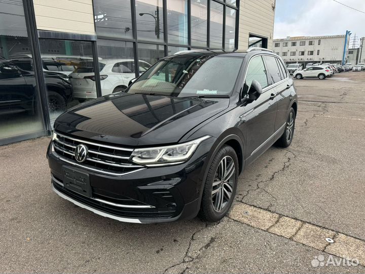 Volkswagen Tiguan 1.5 AMT, 2021, 3 872 км