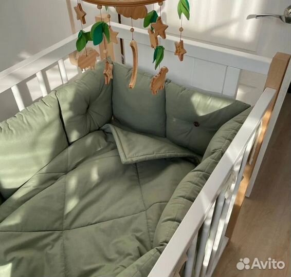 Комплект в кроватку для новорожденных