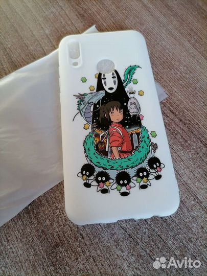 Чехол на телефон