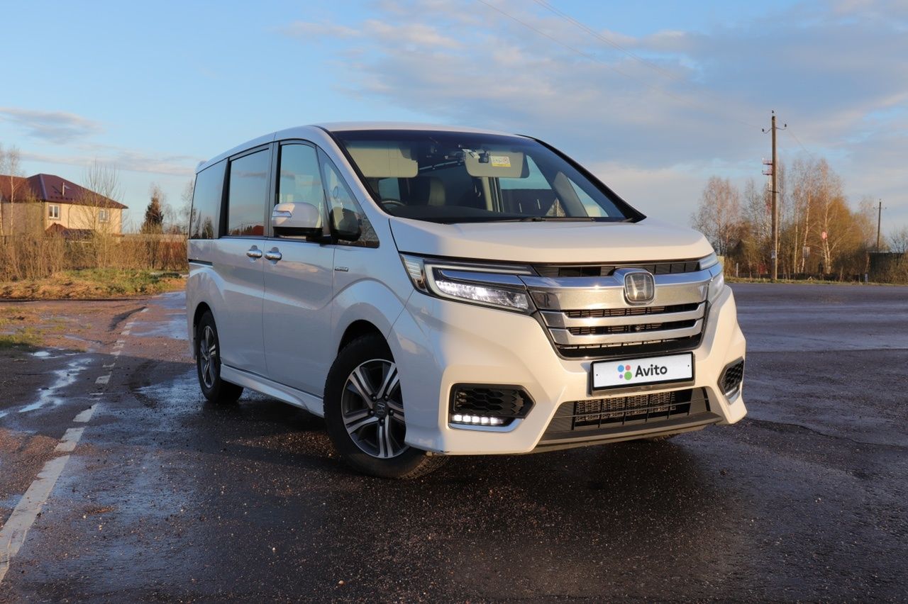 Honda Stepwgn: фото владельца