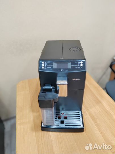 Кофемашина philips HD 8828