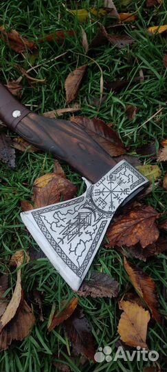 Топор ручной работы