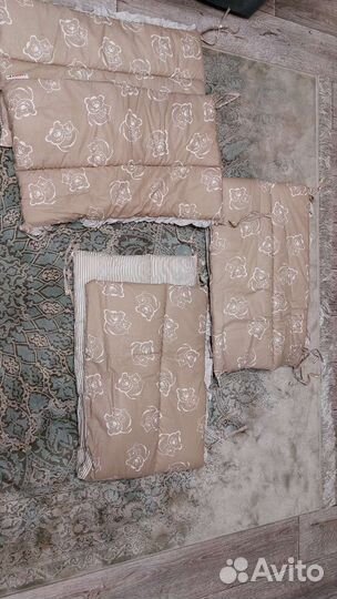 Бортики на детскую кроватку