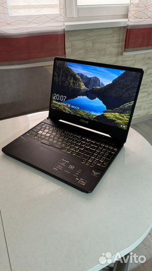 Игровой Asus tuf Gaming