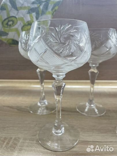 Хрустальные фужеры бокалы