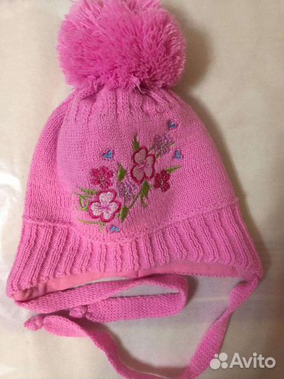 Шапки шлем до 6 лет манишки и варежки