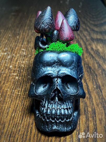 Скульптура Череп