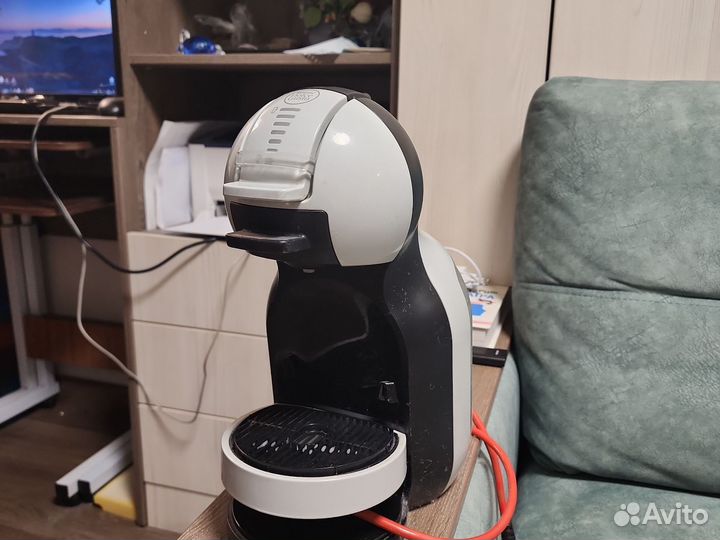 Кофеварка капсульная dolce gusto