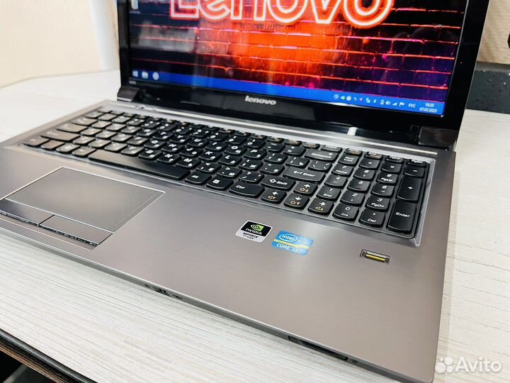Игровой ноутбук Lenovo i3 + nvidia