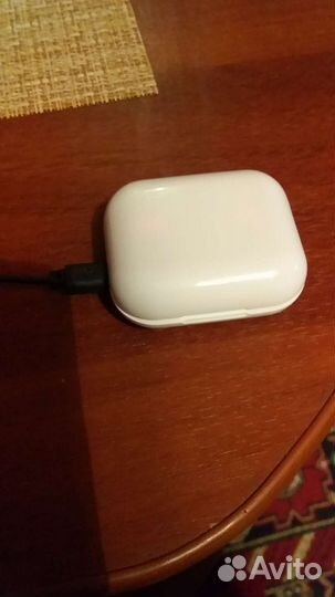 Беспроводные наушники новые