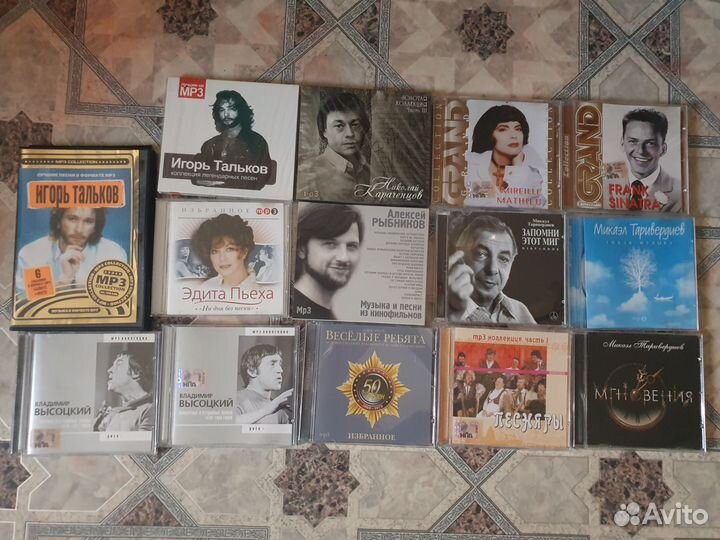 DVD и CD диски фильмы и музыка