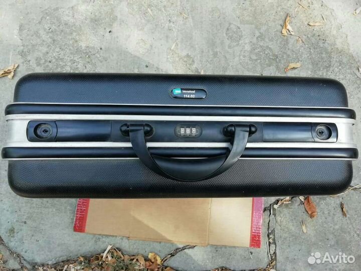 Чемодан для инструмента