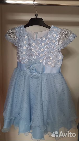 Нарядное платье