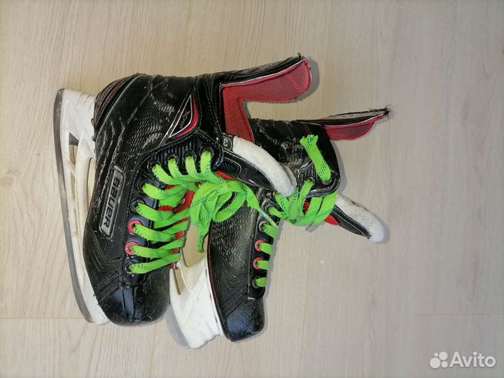 Хоккейные коньки bauer vapor X700 jr