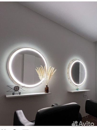 Модель на наращивание волос