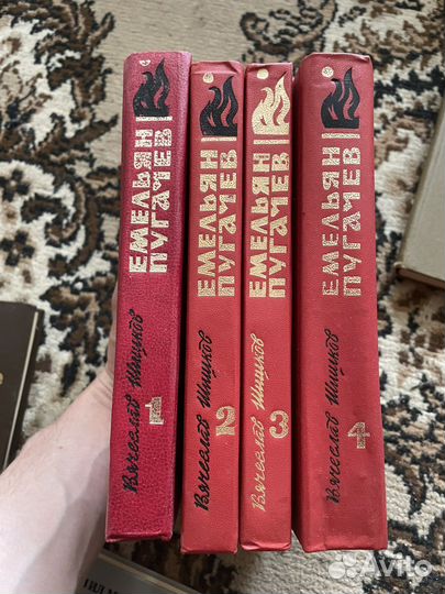 Книги отдам бесплатно