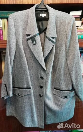 Пиджак женский