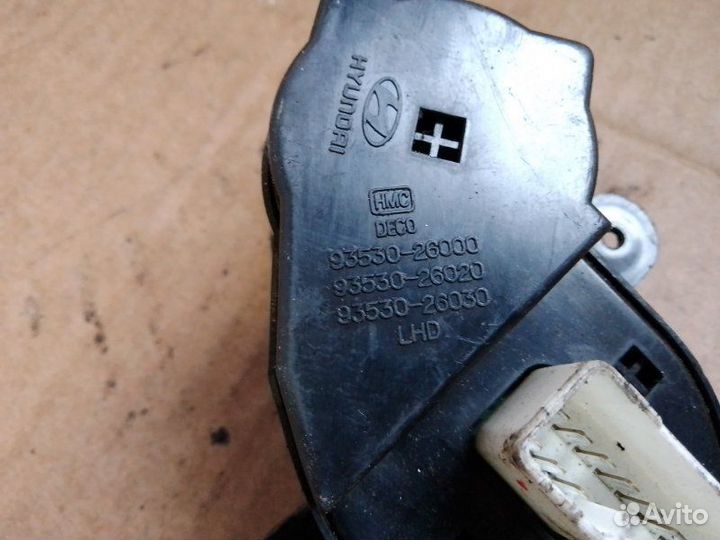 Блок управления зеркалами Hyundai Santa Fe