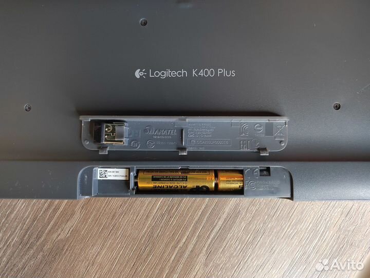 Клавиатура Logitech K400 Plus