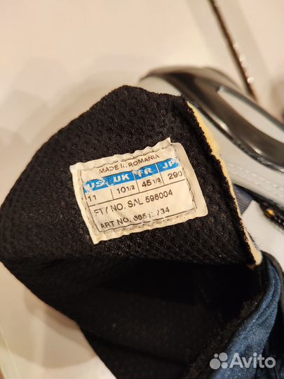 Лыжные ботинки adidas, размер 10,5. Новые