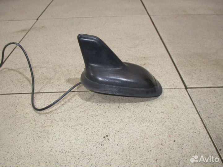 Антенна VW Touareg 2 (7P)