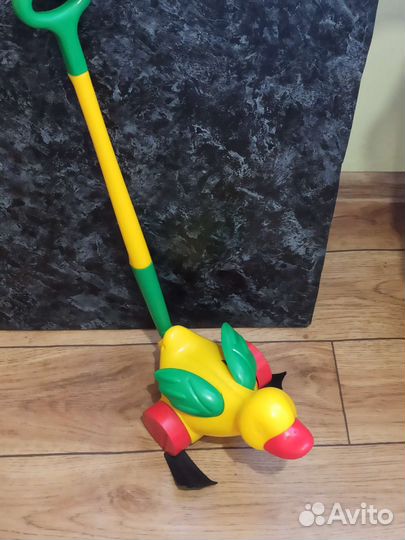 Юла,каталка с ручкой