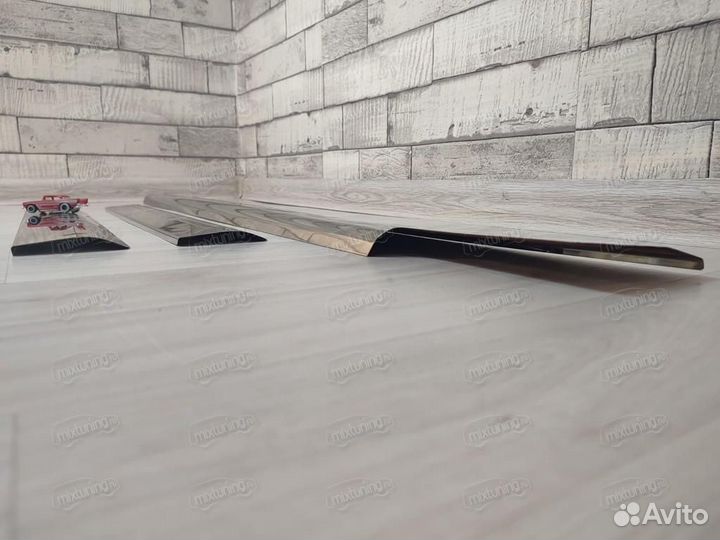 Накладки на пороги Mercedes Vito W638 1996-2003