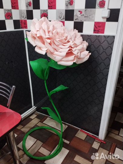 Ростовые цветы, ручная работа