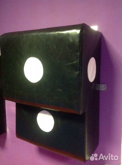 Подушка на стену